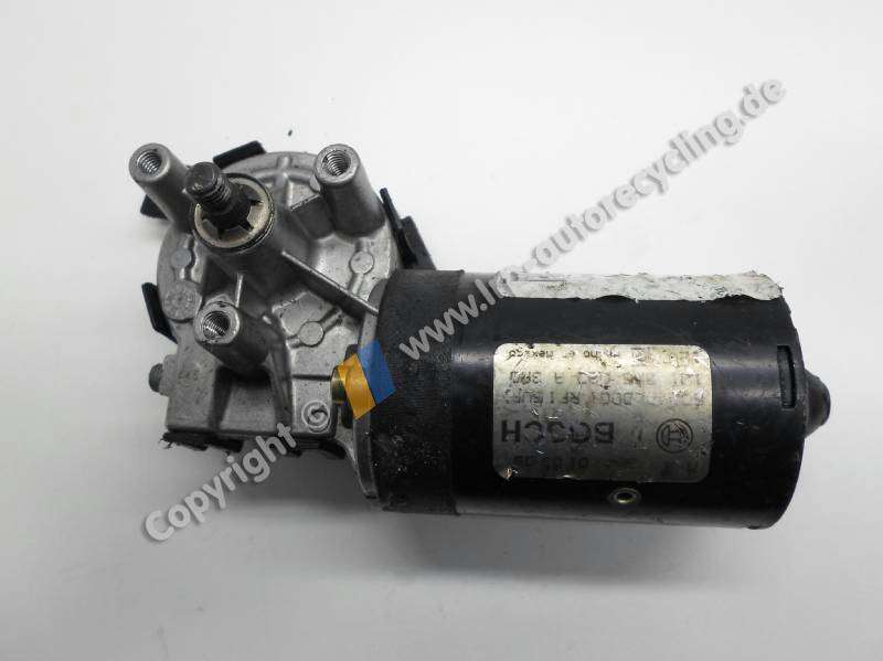 VW BORA (1J, AB 09/98) BJ2001 WISCHERMOTOR VORN 1J0955023A BOSCH 904010399